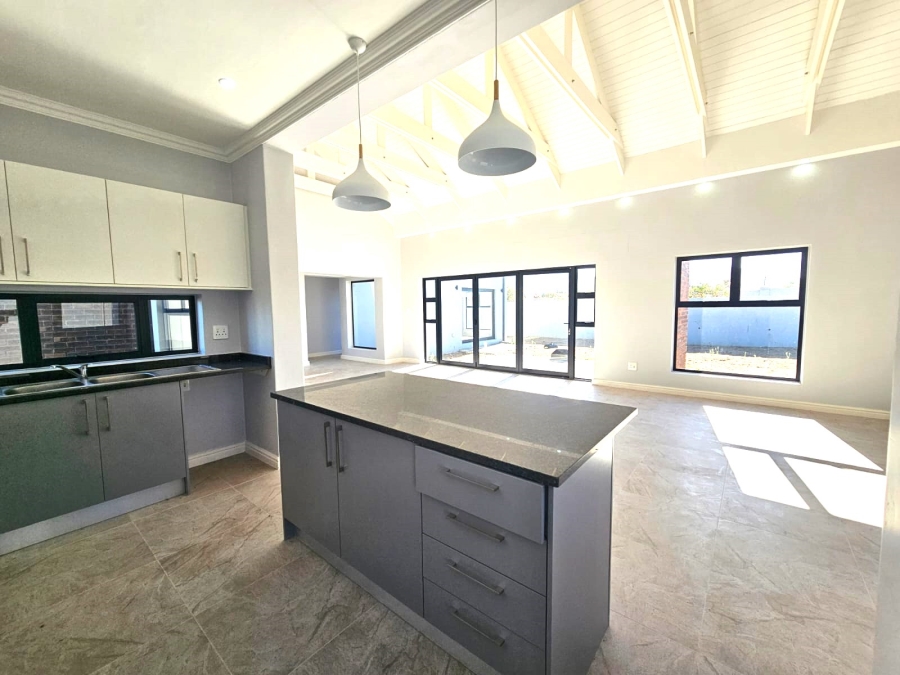 3 Bedroom Property for Sale in Paarl South Western Cape